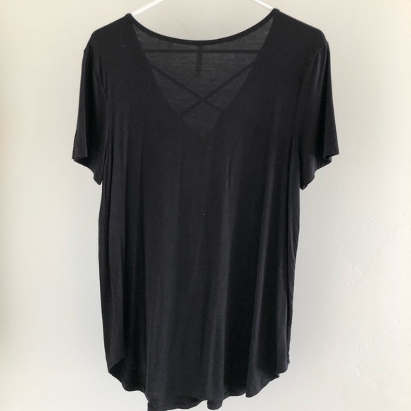 Criss-Cross Black Tee - Picture 3 of 3